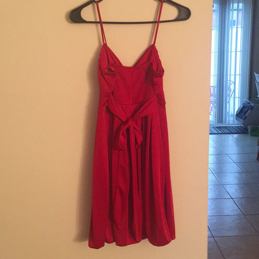 Red Dress - Picture 2 of 2